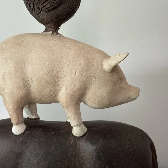 Rustic Farm Animal Sculpture - Brown and Cream - Picture 3 of 5